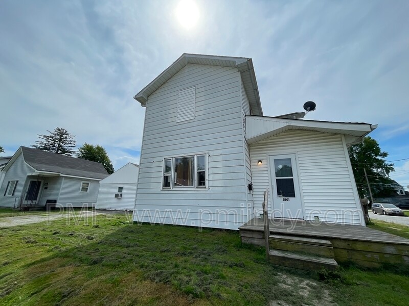 1803 N C St, Elwood, IN 46036 Condo for Rent in Elwood, IN