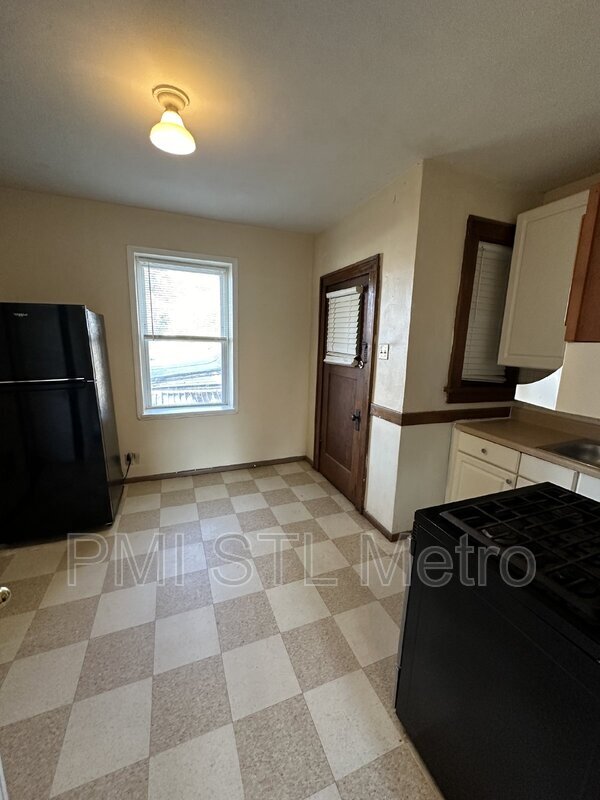 Foto del edificio - 4709 Newport Ave