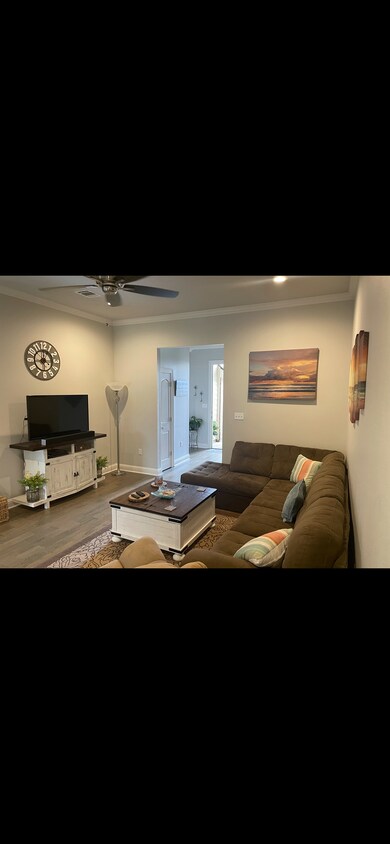 Building Photo - 162 Cullom Dr