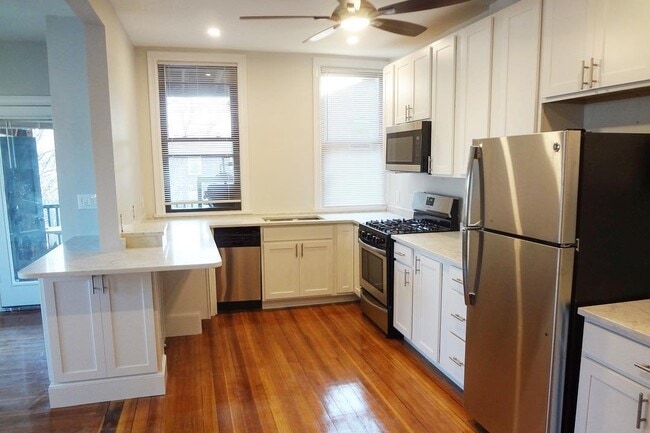 Photo - 19 Seaverns Ave Townhome