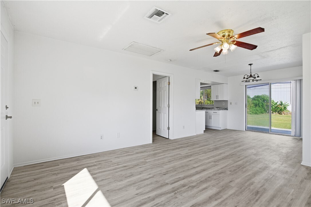 Foto del edificio - 1130 Alabar Ln