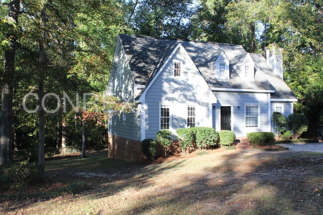 Foto del edificio - 512 Lyndhurst Rd