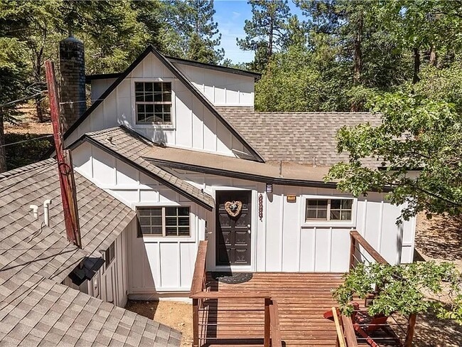 Building Photo - 774 Eureka Dr