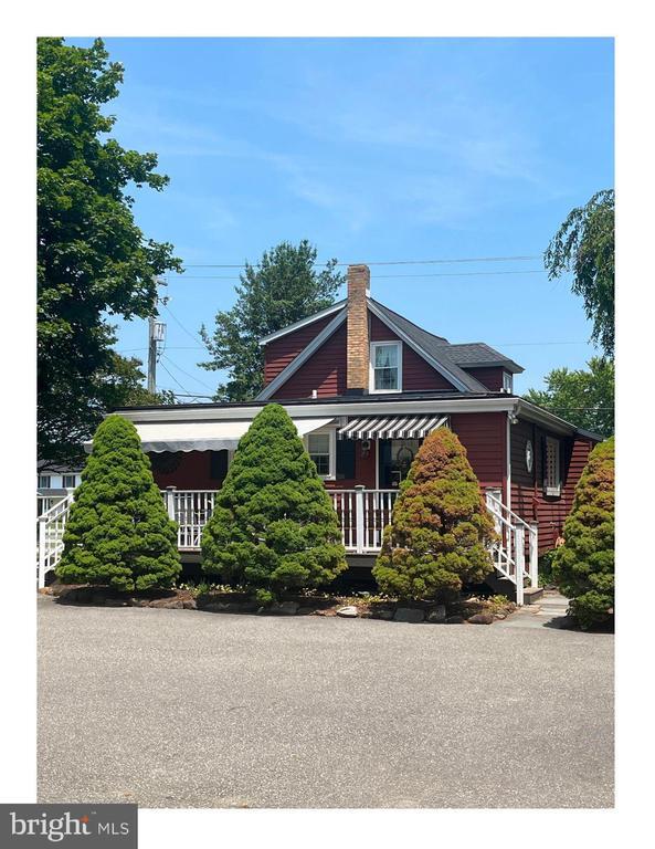 Building Photo - 279 Palatine Rd
