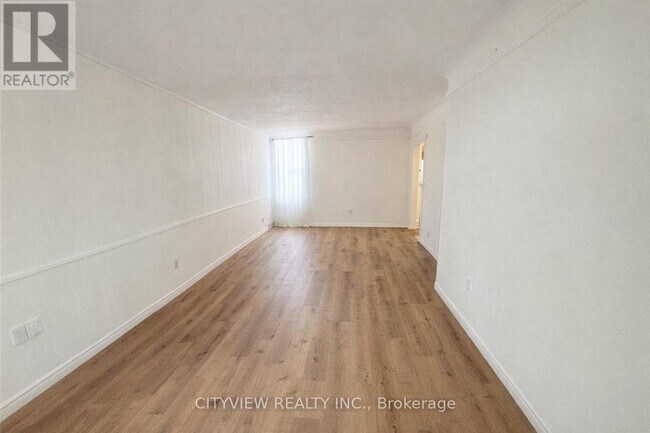 Photo du bâtiment - 281 Wentworth St N