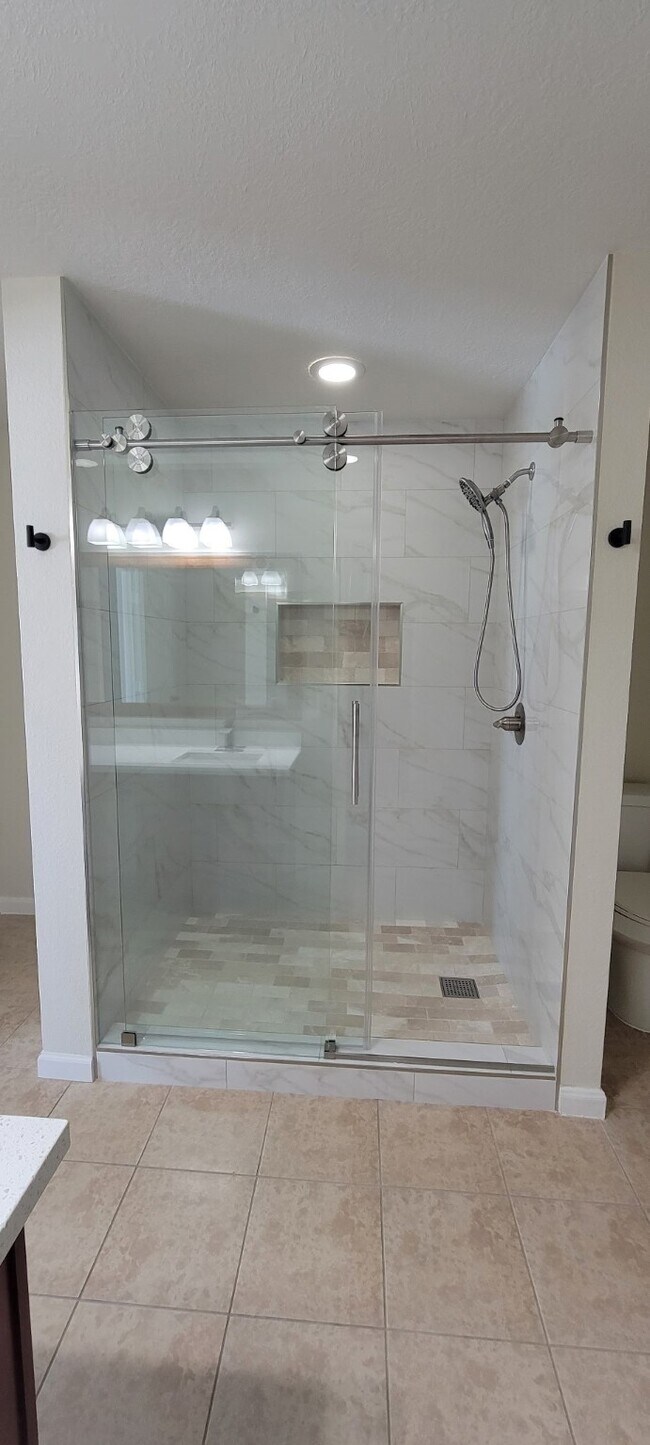 Foto del edificio - 16031 Heights Harvest Ln