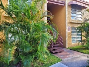 Building Photo - 4455 Treehouse Ln