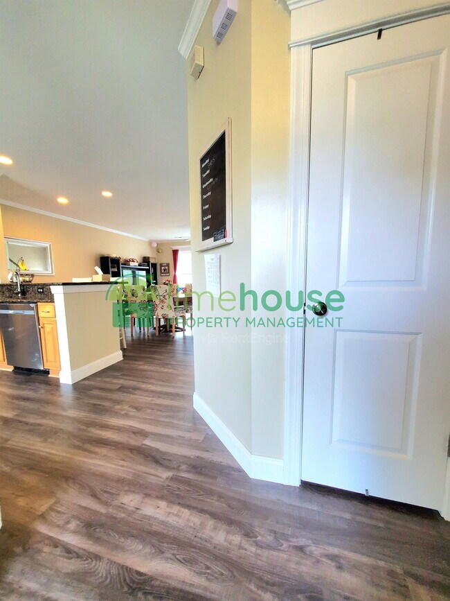 Foto del edificio - 605 Mill Creek Pkwy