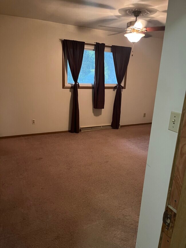 Dormitorio principal - 721 West St