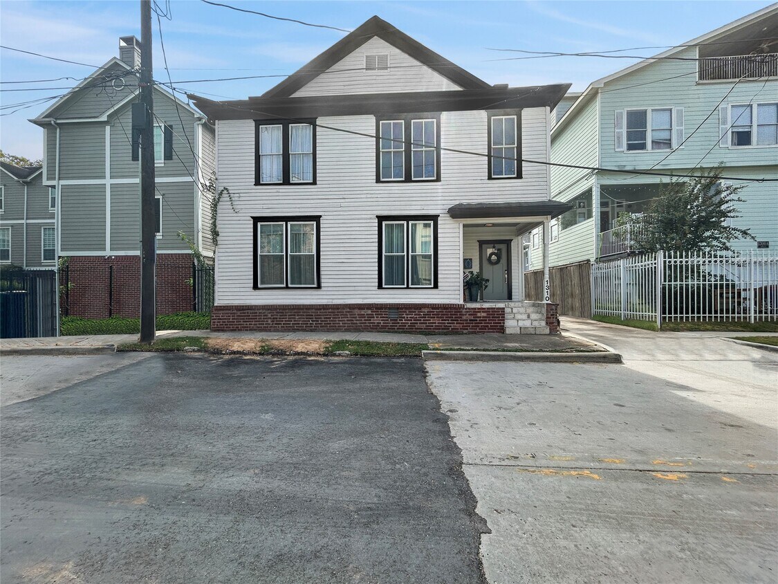 Foto del edificio - 1310 Anita St