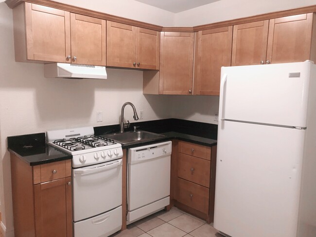 Building Photo - 14 Alberta Ter