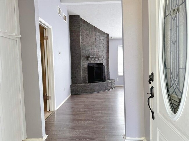 Building Photo - 2531 Orion Dr