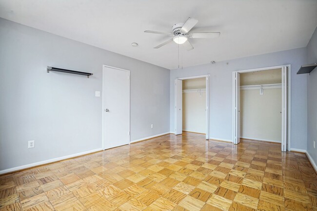 Building Photo - $500 Rent Credit for a Lease Start by 3/31...