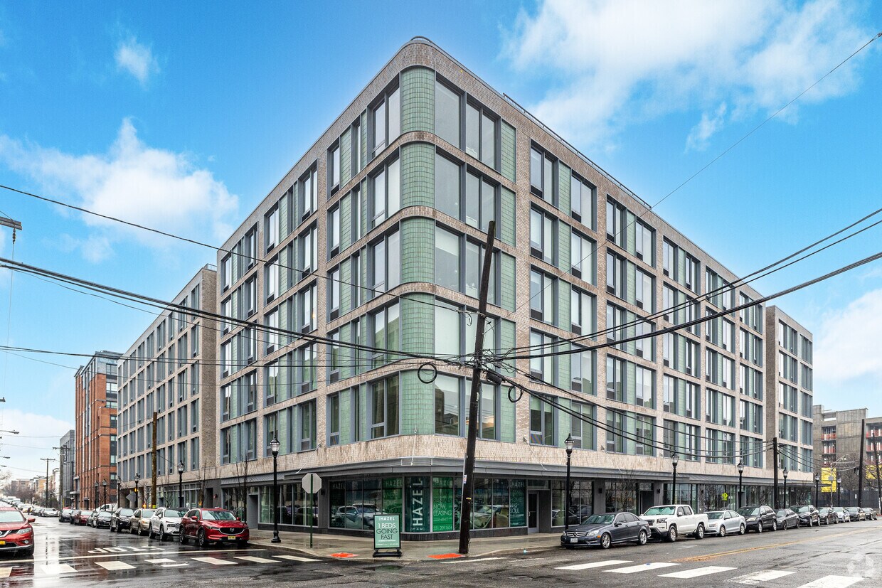 Foto principal - The Hazel Jersey City Phase II