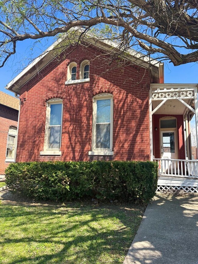 Foto del edificio - 309 S 8th St