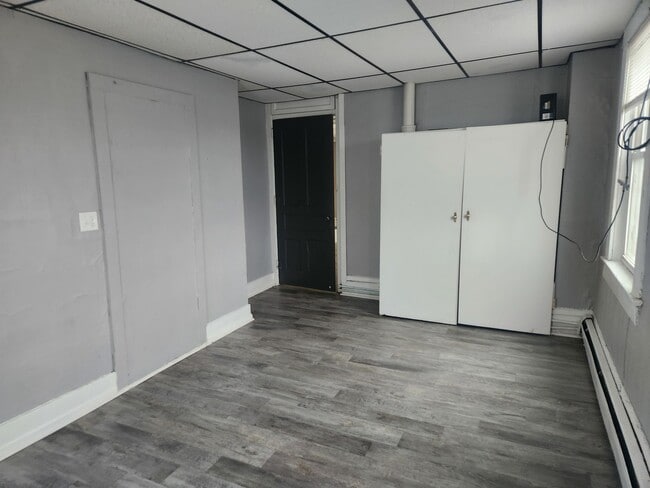 Foto del edificio - 105 E Lincoln Ave