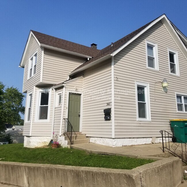 Building Photo - 340 Marble St