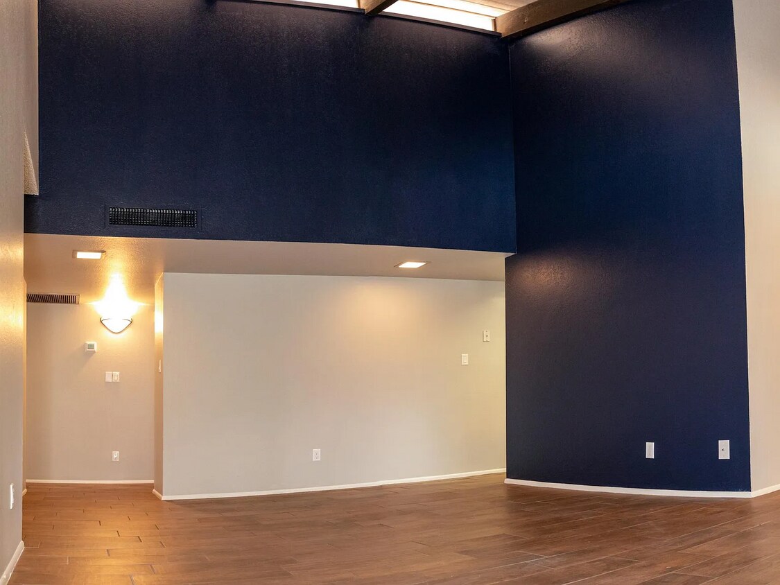 Living Room - 2040 S Rural Rd