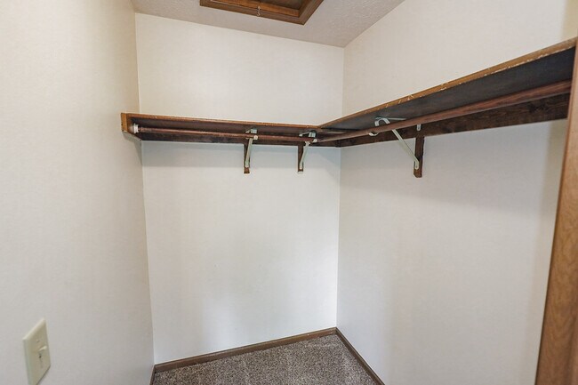 Foto del edificio - 3421 Portia St