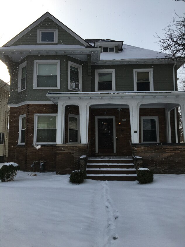 316 E Main St Unit 5, Batavia, NY 14020 Apartments in Batavia, NY