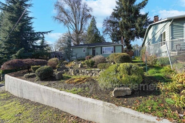 Foto del edificio - 1025 Terrace Dr NW