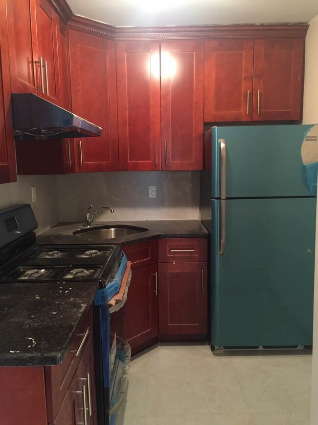 Foto del edificio - 4113 68th St