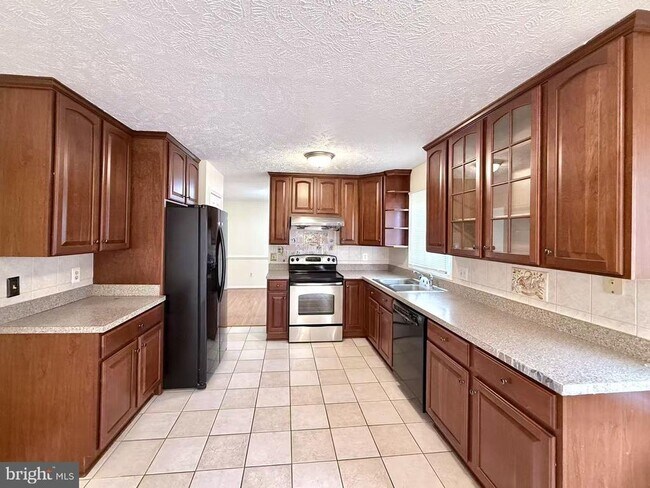 Building Photo - 5437 Braddock Ridge Dr