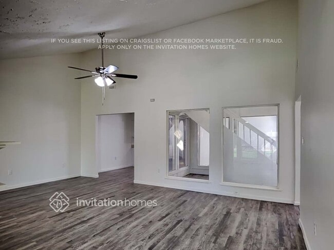 Building Photo - 22526 Smokey Hill Dr