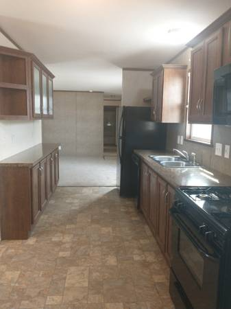 Primary Photo - 4075 Holt Rd