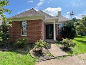 Building Photo - 5586 Steffani Dr