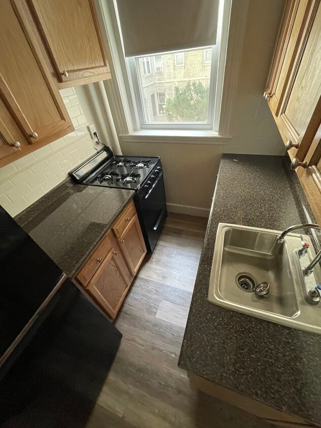 Primary Photo - 1250 Boylston St