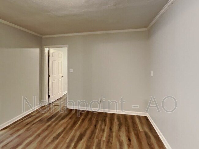 Foto del edificio - 10211 Allen Dr SW