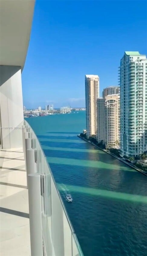 Photo - 300 Biscayne Boulevard Way Apt #2306, Miami, FL 33131 - 2 BR 2.5 BA condo