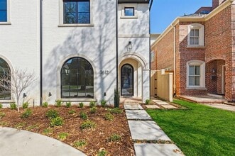 Building Photo - 3612 Binkley Ave