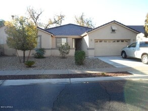 Building Photo - 10425 W Windsor Ave