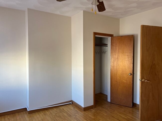 Building Photo - 84 Hampshire St