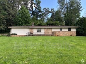 Building Photo - 7320 Westridge Dr
