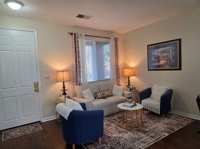 Foto del edificio - 10403 Coconut Grove Ct