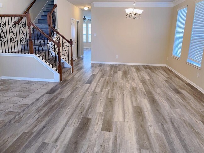Foto del edificio - 24910 Diamond Ranch Dr