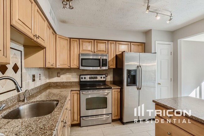 Foto del edificio - 5143 Spring Willow Ct