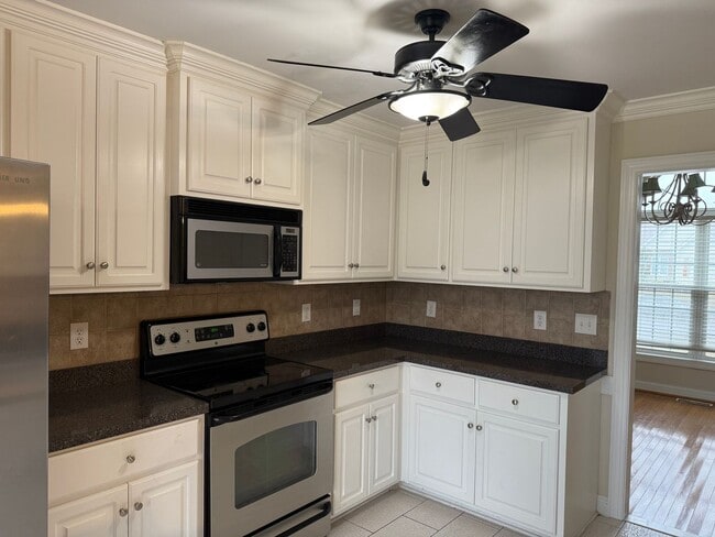 Building Photo - 4408 Cam Strader Dr NW