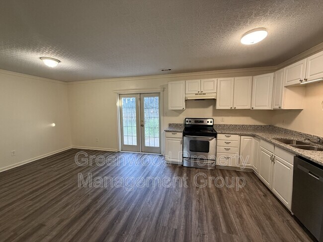 Foto del edificio - 5745 Bramblegate Rd