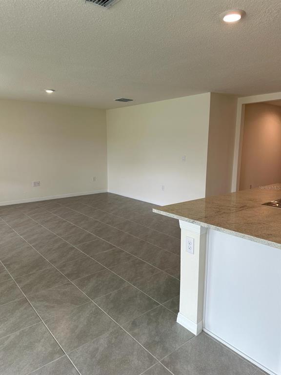 Building Photo - 1146 Dugan CIR SE