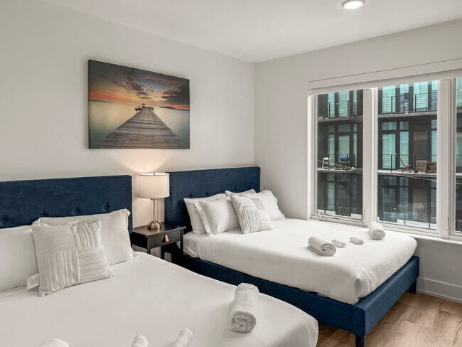 Building Photo - 1214 N American St