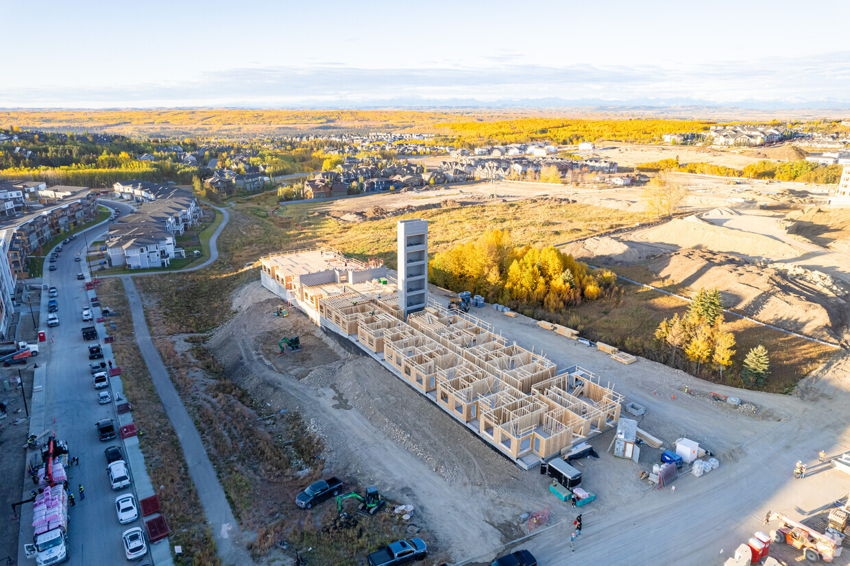Building Photo - Spring Willow