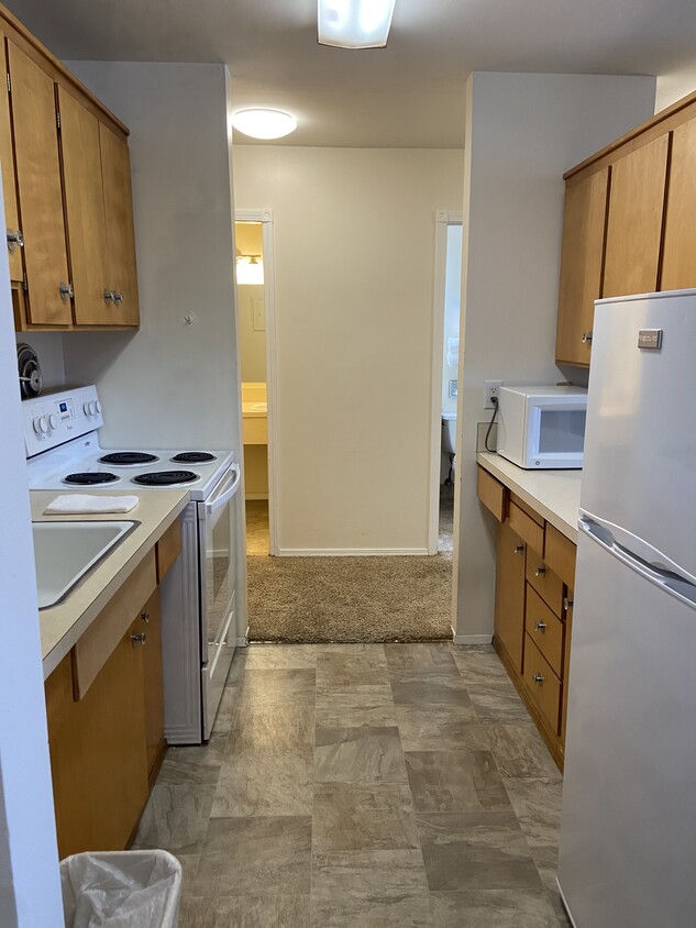 Primary Photo - 4731 12th Ave NE