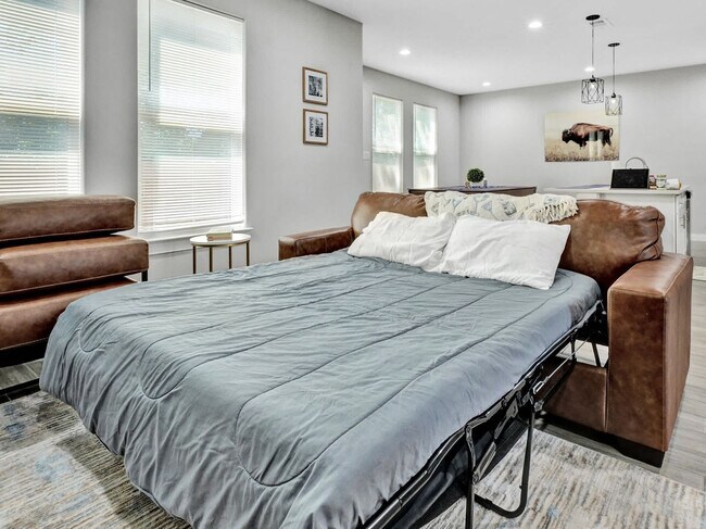 Foto del edificio - 721 Perry Ave