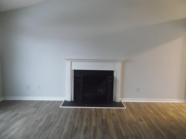 Foto del edificio - 1108 Ledgebrook Ct