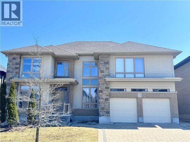 Building Photo - 793 Sundrops Ct