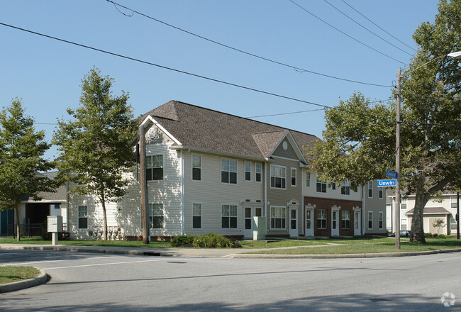 Building Photo - The Villages of Carver Park